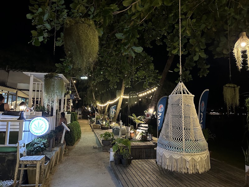 The Cove Restaurant and Bar at Assava - The Cove Restaurant and Bar at Assava 22/44 Moo 3 Chalok Baan Kao Koh Tao Koh Phangan Tambon Ko Tao, Chang Wat Surat Thani 84360, Thailand