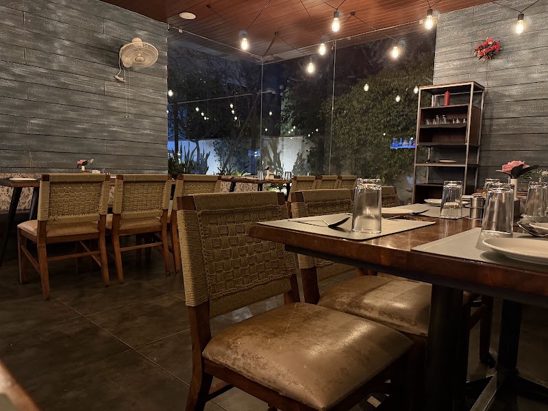 Spicy Kitchen Restaurant - Spicy Kitchen Restaurant &5, Plot No : 4, Pal Rd, near HP Petrol Pump, Roop Nagar, Bhadu Market, Jodhpur, Rajasthan 342014, India