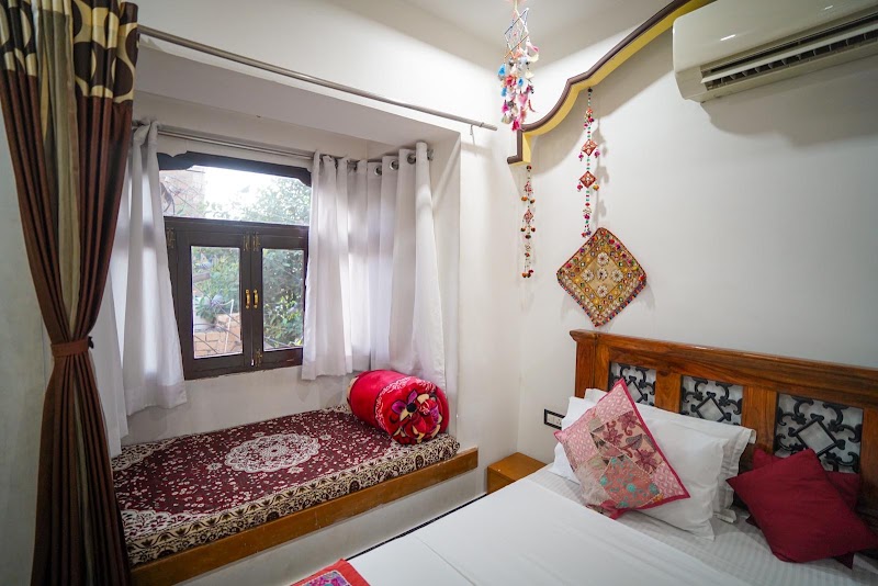 Wanderlust Hotel - Wanderlust Hotel, WW96+CGR, Unnamed Road, Malka Pol, Jaisalmer, Kishan Ghat, Rajasthan 345001, India