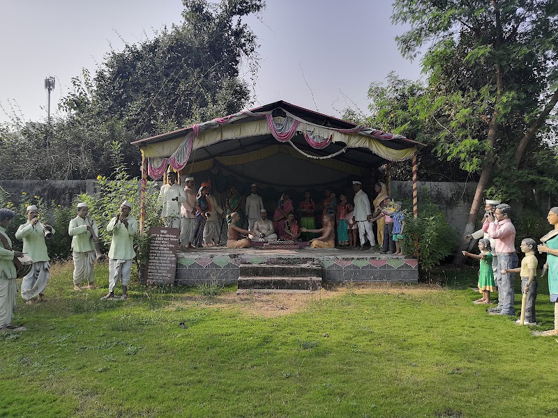 Late Sanjay Mahadeo Nimhan Gram Sanskruti Udyan - Late Sanjay Mahadeo Nimhan Gram Sanskruti Udyan Ward No. 9, Ward No. 8, Someshwarwadi, Pashan, Pune, Maharashtra 411021, India