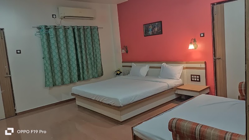 Hotel Shri Shiv Sai - Hotel Shri Shiv Sai Shirdi Hwy, Shirdi, Nimgaon Korhale, Maharashtra 423109, India
