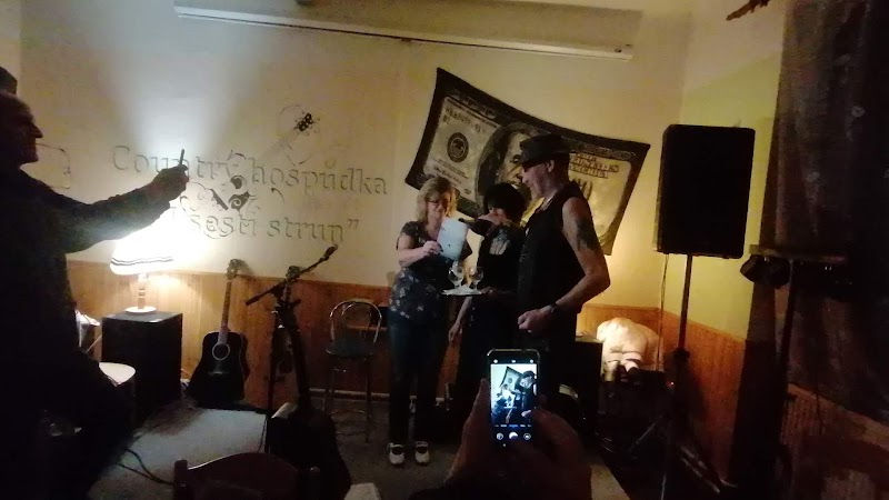 Music bar U Šesti strun - Music bar U Šesti strun Soukenická 162/16, Vnitřní Město, 397 01 Písek-Písek 1, Czechia