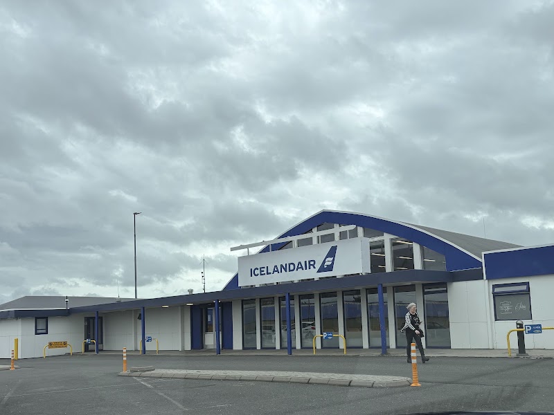 Reykjavík Domestic Airport (RKV) - Reykjavík Domestic Airport (RKV) Vatnsmýri, 101 Reykjavík, Iceland