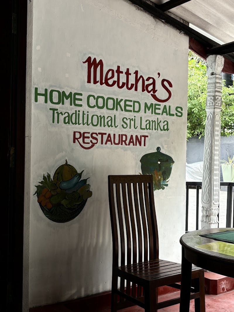 Mettha's Home Cooked Meals Traditional Sri Lanka Restaurant - Mettha's Home Cooked Meals Traditional Sri Lanka Restaurant, 265W+VFH, Yaddehimulla Rd, Unawatuna 80600, Sri Lanka