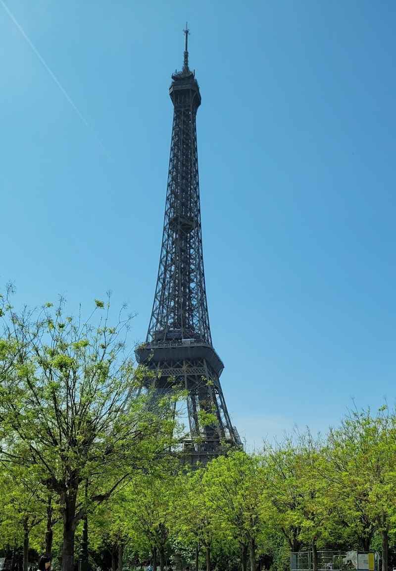 Champ de Mars - Champ de Mars 75007 Paris, France