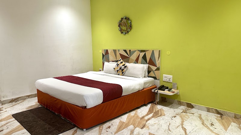 Rang Mahal Resort Hotel, Restaurant & Banquet - Rang Mahal Resort Hotel, Restaurant & Banquet, Janjgir Rd, near Osho Madhuban, Lachhanpur Chowk, Champa, Lachhanpur, Chhattisgarh 495669, India