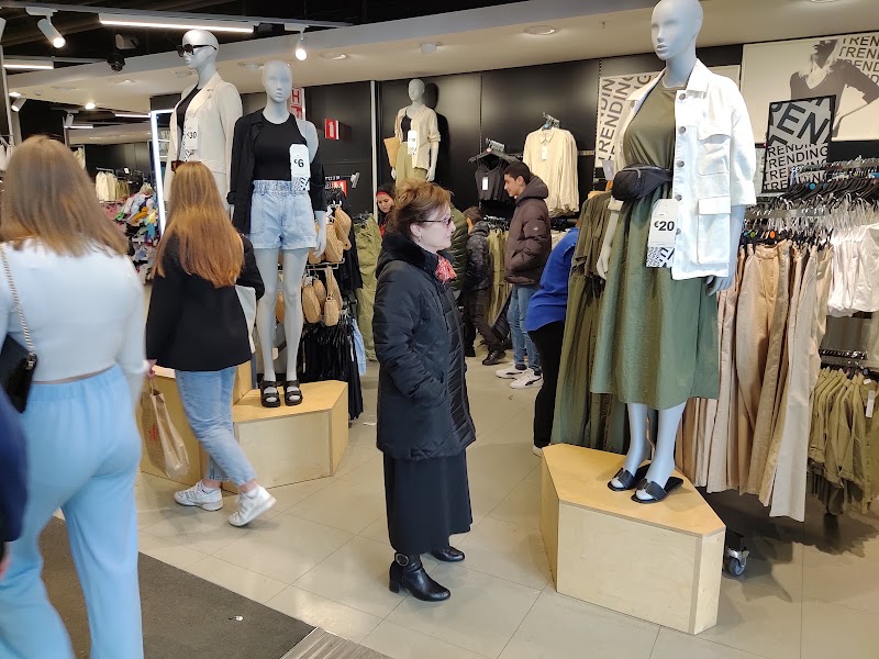 Primark - Primark, Langemunt 54, 9000 Gent, Belgium