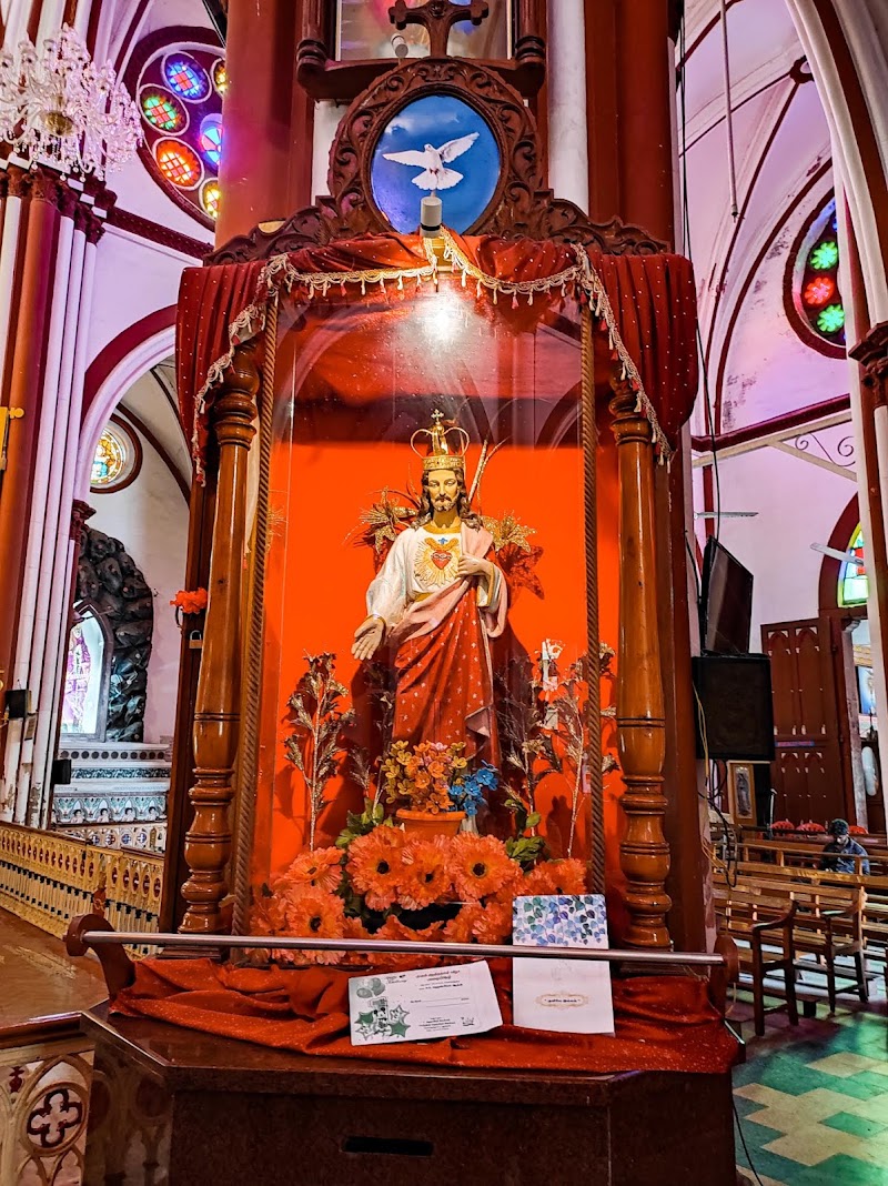 Sacred Heart Basilica - Sacred Heart Basilica Door No, 132, South Boulevard, near Railway Station, MG Road Area, Puducherry, 605001, India