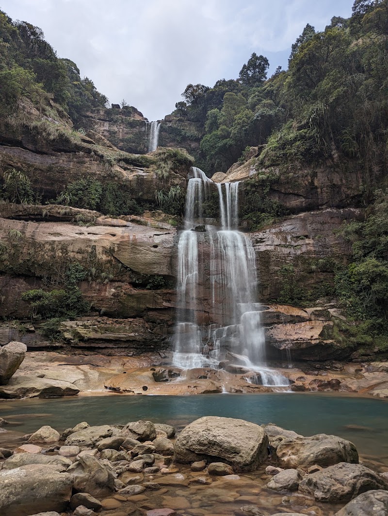 Sohpung Waterfalls - Sohpung Waterfalls, 7MQF+4VC, Wahkaliar, Meghalaya 793108, India