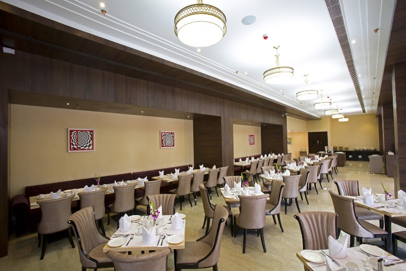 Golden Suites Gurgaon | Inde Hotels & Resorts - Golden Suites Gurgaon | Inde Hotels & Resorts Faridabad - Gurgaon Rd, Sector 2, Gwal Pahari, Gurugram, Bandhwari, Haryana 122101, India
