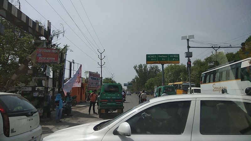 9 Number Crossing - 9 Number Crossing, 7, 27gsvm medical College, Juhi Naher, Dhaka Purwa, Cooperganj, Kanpur, Uttar Pradesh 208014, India