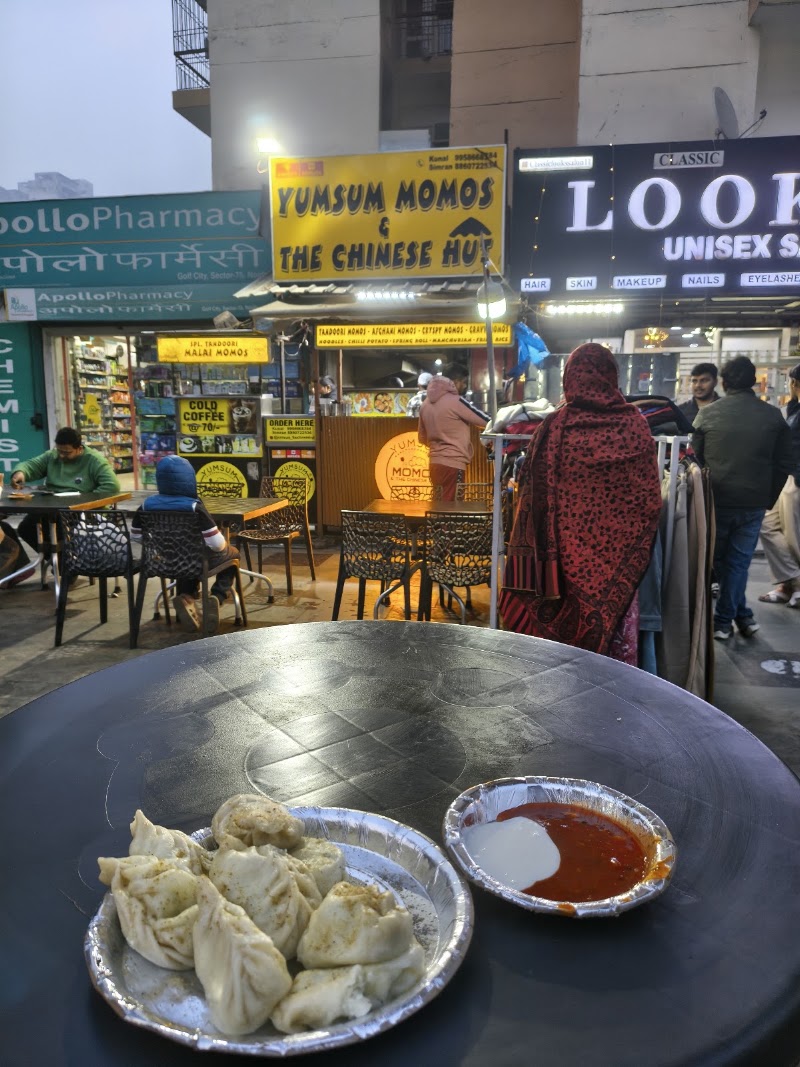 Yumsum Momos & The Chinese Hut - Yumsum Momos & The Chinese Hut Sector 75 Kiosk No. 5 & 6, Shop No. 5, Golf City, Gardenia Gateway, Sector 75, Noida, Uttar Pradesh 201316, India