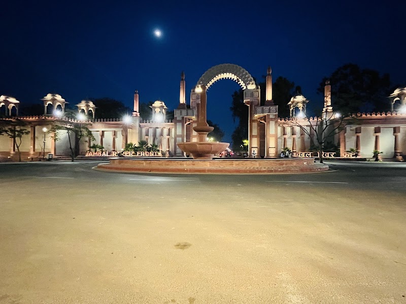Chambal riverfront gate, Thermal Colony - Chambal riverfront gate, Thermal Colony 5RQH+M5J, Kota Thermal Power Station Colony, Electricity Board Area, Kota, Rajasthan 324008, India