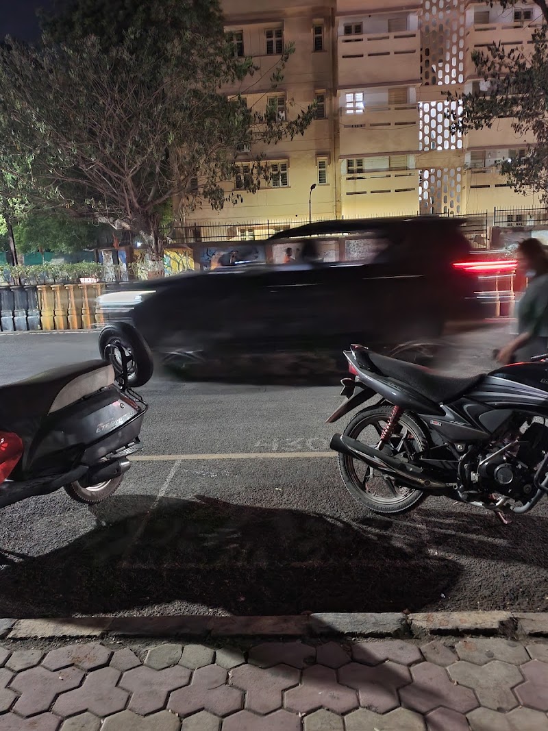 Race Course Road - Race Course Road Race Course Rd, Rajkot, Gujarat 360001, India