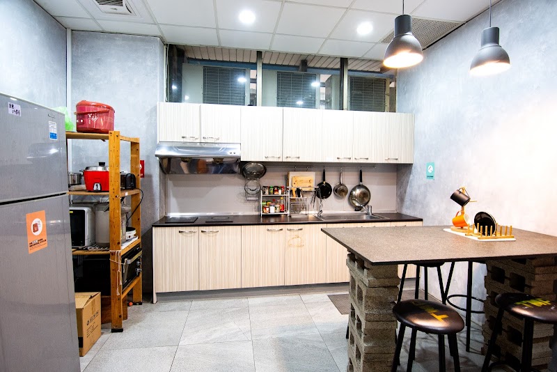 聚空間品牌共居 ｜ The Meeting Place - 聚空間品牌共居 ｜ The Meeting Place No. 20號, Alley 1, Lane 768, Section 4, Bade Rd, Yucheng Village, Nangang District, Taipei City, Taiwan 115
