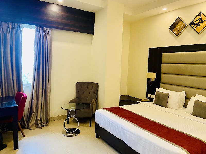 Golden Tulip - Golden Tulip, 2nd Cross Road Dd 19, DD-19, 3rd Ave, DD Block, Sector 1, Bidhannagar, Kolkata, West Bengal 700064, India