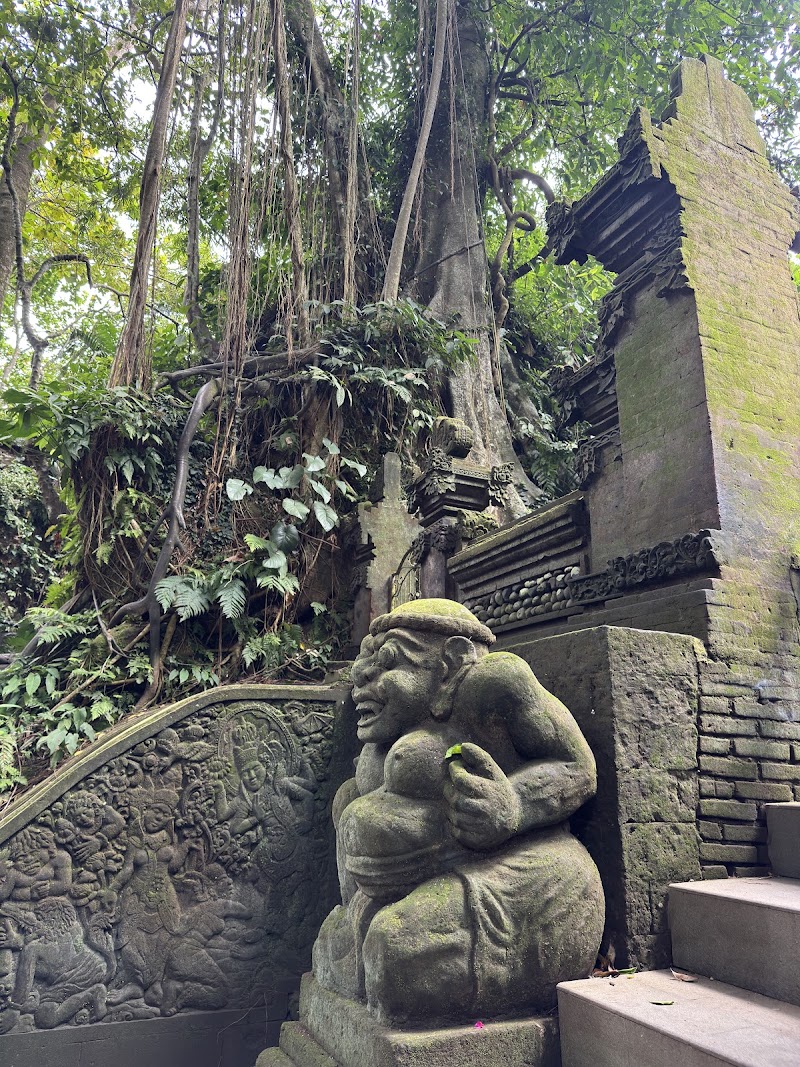 Sacred Monkey Forest Sanctuary - Sacred Monkey Forest Sanctuary Jl. Monkey Forest, Ubud, Kecamatan Ubud, Kabupaten Gianyar, Bali 80571, Indonesia