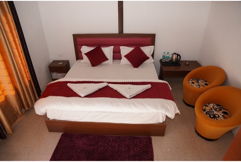 Rishi Dhara Resort and Cottages - Rishi Dhara Resort and Cottages, near Jhula Pul, Kharadi, Barkot, Bhansari, Uttarakhand 249141, India