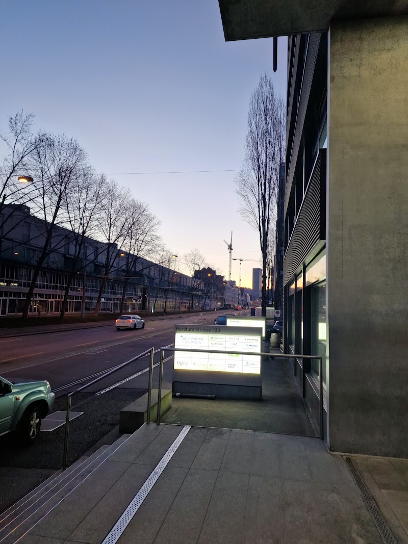 Limmatklinik AG - Limmatklinik AG, Hardturmstrasse 133, 8005 Zürich, Switzerland