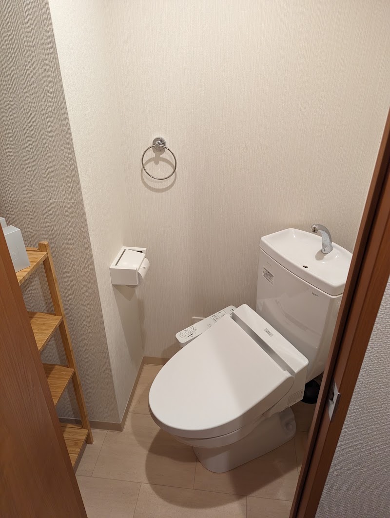 Dash Living Shinjuku - Dash Living Shinjuku Japan, 〒160-0022 Tokyo, Shinjuku City, Shinjuku, 1-chōme−15−５ Dash Living Shinjuku