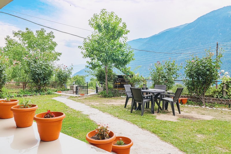 Blossom Cottage Prini Manali - Blossom Cottage Prini Manali Hamta Road, near Club Mahindra Resort, near Tara Cottage, Prini, Manali, Himachal Pradesh 175143, India