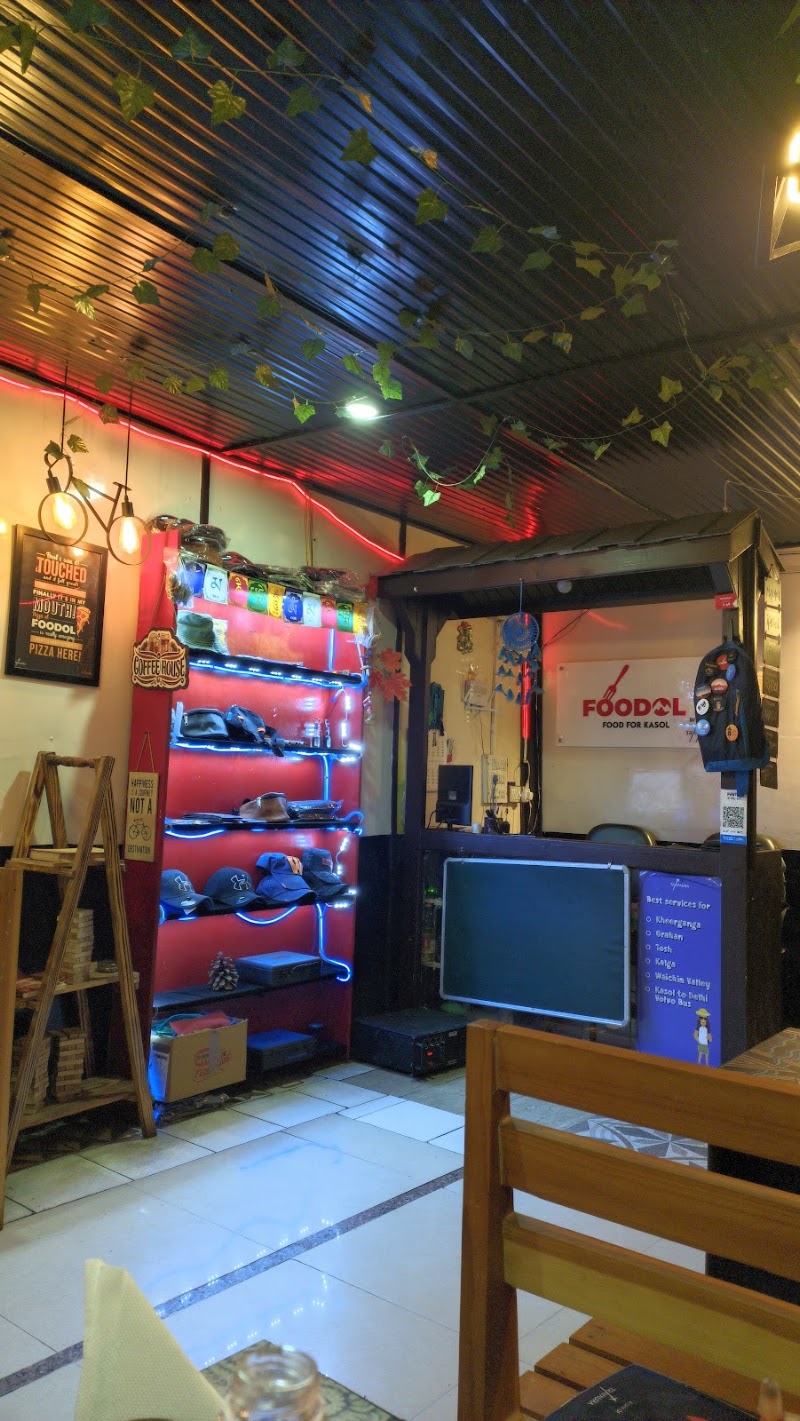 Foodol - Foodol Bus Stand, near Kasol, Kasol, Sosan, Himachal Pradesh 175105, India