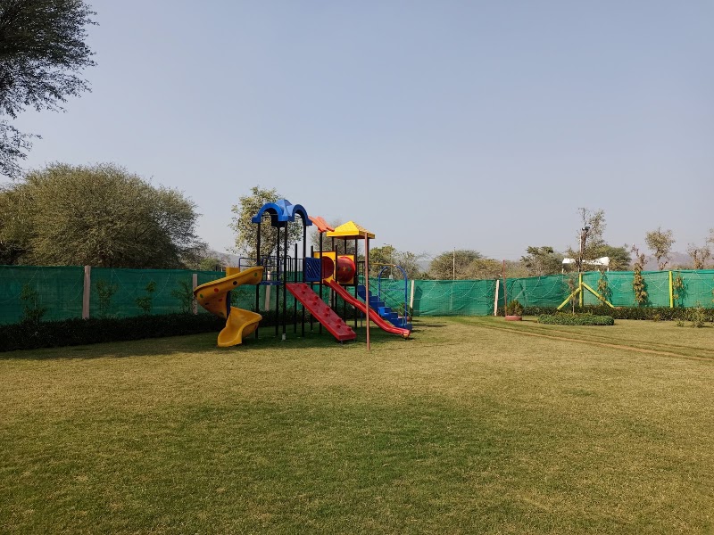 Trekking Mantra Camp Gunawata - Trekking Mantra Camp Gunawata near The Capital Pools & Garden, Teekampura, Rajasthan 302038, India
