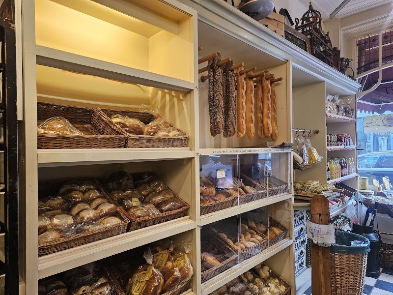 Bakkertje Deeg - Bakkertje Deeg Botermarkt 13, 5256 AV Heusden, Netherlands
