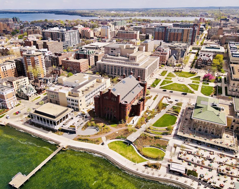 University of Wisconsin–Madison - University of Wisconsin–Madison, 500 Lincoln Dr, Madison, WI 53706, USA