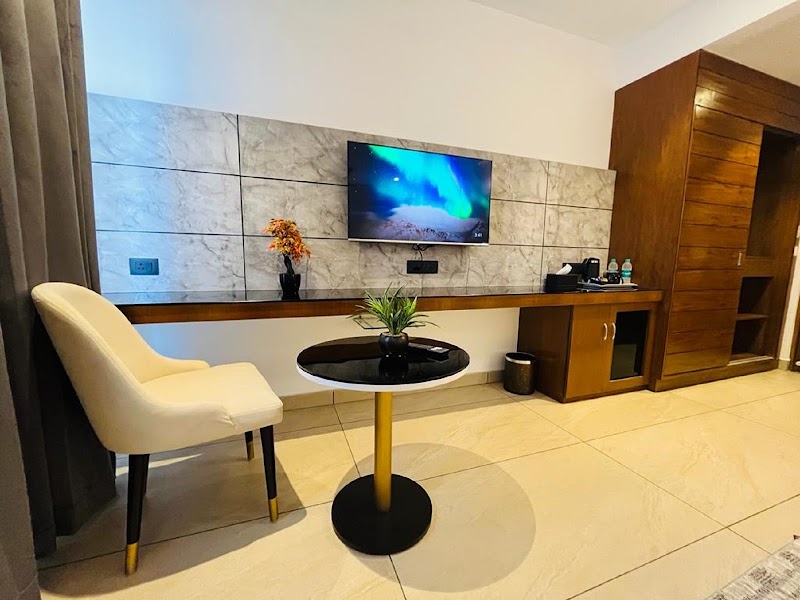 Royal Ace Boutique Hotel - Manyata Techpark - Royal Ace Boutique Hotel - Manyata Techpark, 12/75, Naryanaswamy Layout, veerannapaiya, Outer Ring Road, Add2, Kanaka Nagar, Vyalikaval HBCS Layout, Nagavara, Bengaluru, Karnataka 560045, India