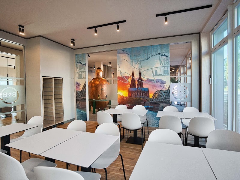 B&B HOTEL Köln-City - B&B HOTEL Köln-City Oskar-Jäger-Straße 115, 50825 Köln, Germany