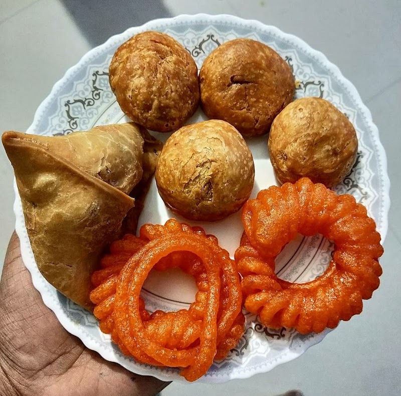 YATHARTH SWEETS - YATHARTH SWEETS 44, Zero Rd, Gosai Tola, Zero Road, Prayagraj, Uttar Pradesh 211003, India