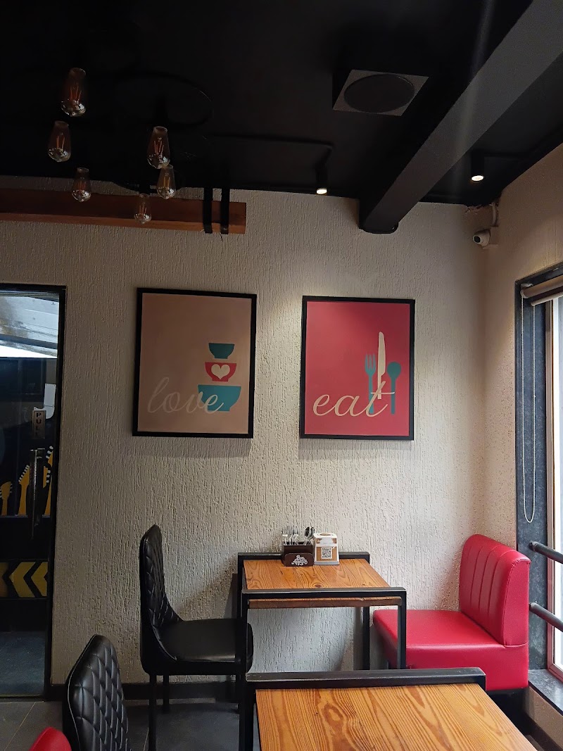 Lake Side - Cafe & Eatery - Lake Side - Cafe & Eatery 2nd & 3rd floor, Cafe & Eatery, Lake Side, Plot no 162, Sector-9, New Panvel East, Panvel, Maharashtra 410206, India