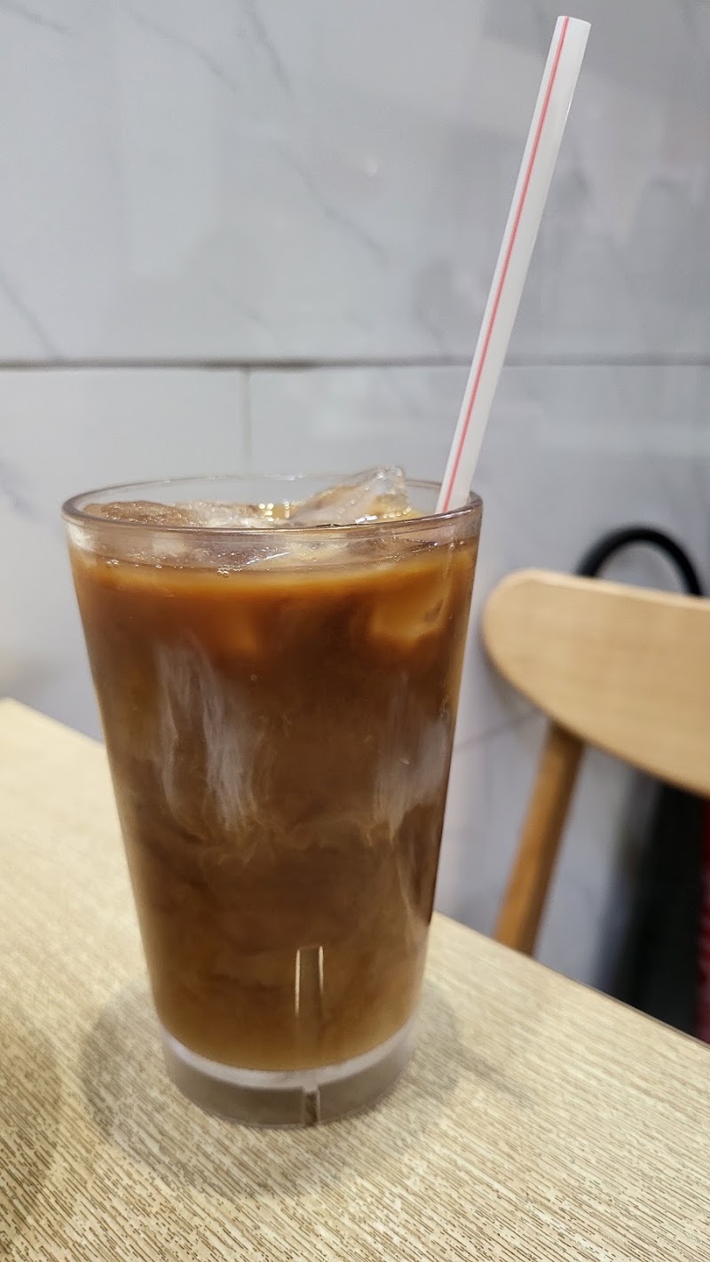 華勝燒鵝 - 華勝燒鵝 406-408d Des Voeux Road West, Des Voeux Rd W, Sai Wan, Hong Kong