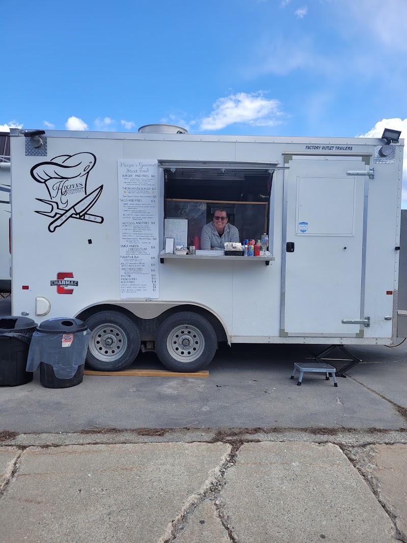 Hixzee's Gourmet Street Food Truck - Hixzee's Gourmet Street Food Truck 604 7th Ave, Keremeos, BC V0X 1N1, Canada