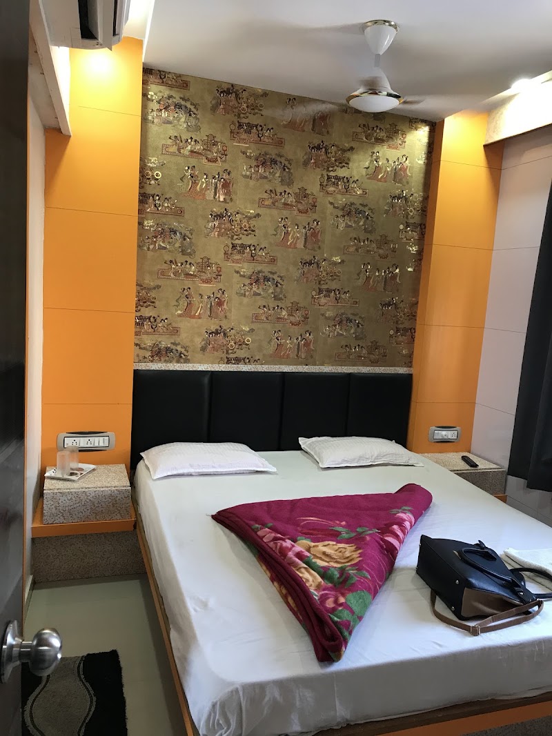Hotel Laabh Diu - Hotel Laabh Diu, Vegetable Market Rd, Main Bazar, Parsiwada, Diu, Dadra and Nagar Haveli and Daman and Diu 362520, India