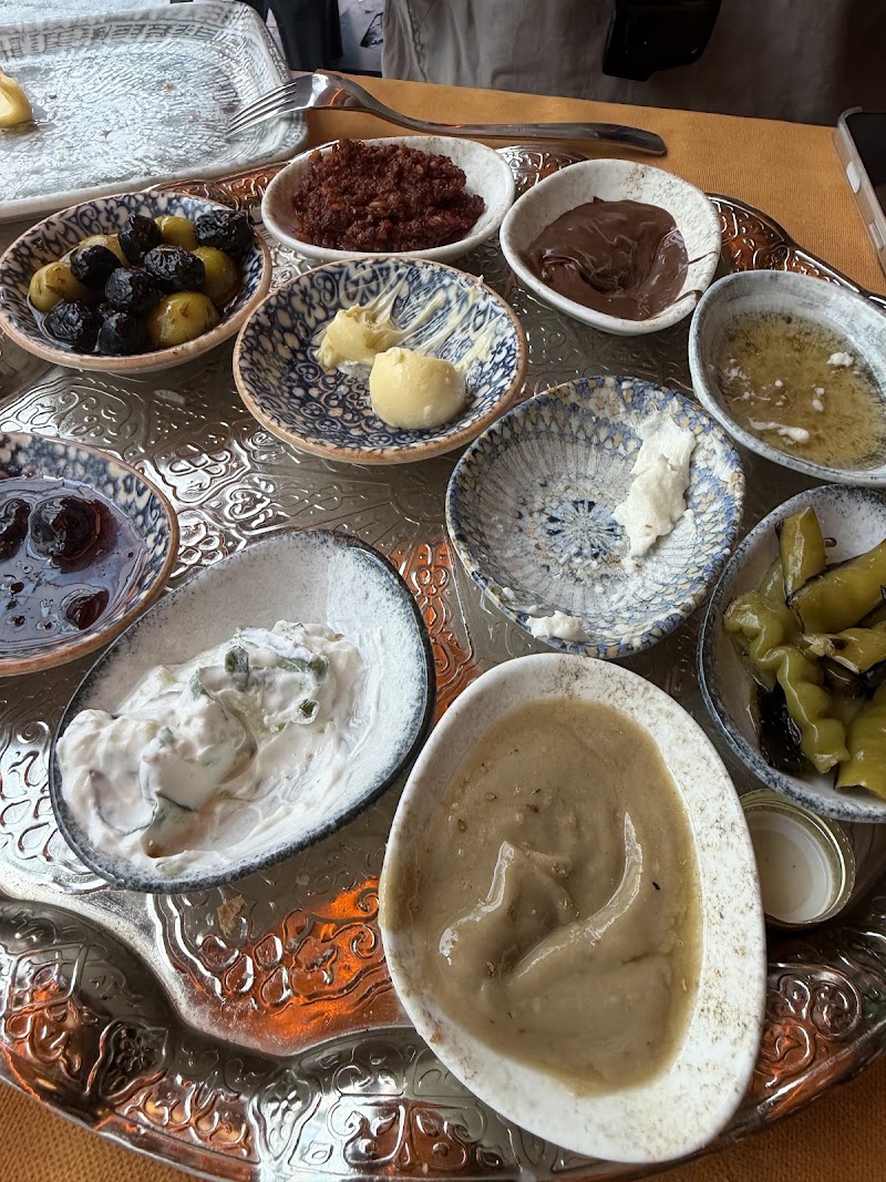 Tükkan Karaköy - Tükkan Karaköy, Kemankeş Karamustafa Paşa, Mumhane Cd. No: 34, 34425 Beyoğlu/İstanbul, Türkiye