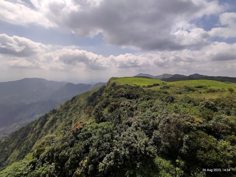 Vagamon Watch Tower 2 - Vagamon Watch Tower 2 JWR9+WP9, Amreuthamedu, Vedikuzhi, Vagamon, Keralam 685501, India