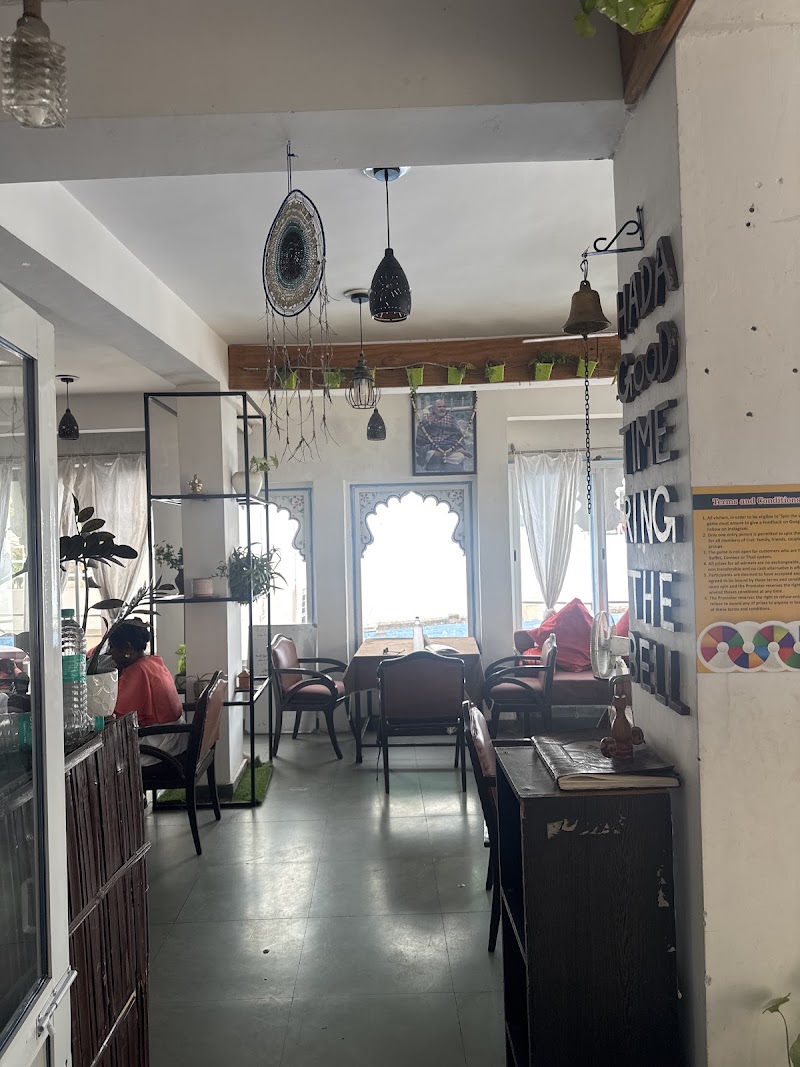 Yummy Yoga best Rooftop Restaurant - Yummy Yoga best Rooftop Restaurant 25 Bheem Parmeshwar Marg, near Hanuman ghat, Outside Chandpole, Ambamata, Udaipur, Rajasthan 313004, India