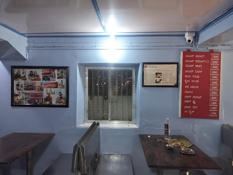 Original Hanumanthu Devi Mess Since 1930 - Original Hanumanthu Devi Mess Since 1930, 1777/1, Mission Hospital Rd, Mandi Mohalla, Mysuru, Karnataka 570021, India