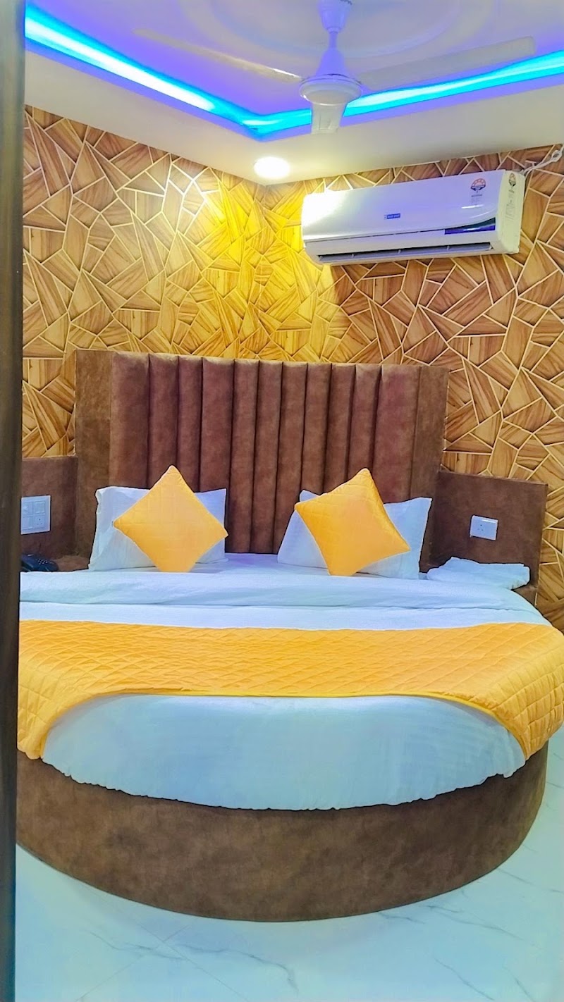 Hotel Nest Pride - Hotel Nest Pride, 2nd Floor, 1, Subhash Bridge Cricle, opp. Nandanvan Complex, Keshav Nagar, Ahmedabad, Gujarat 380027, India