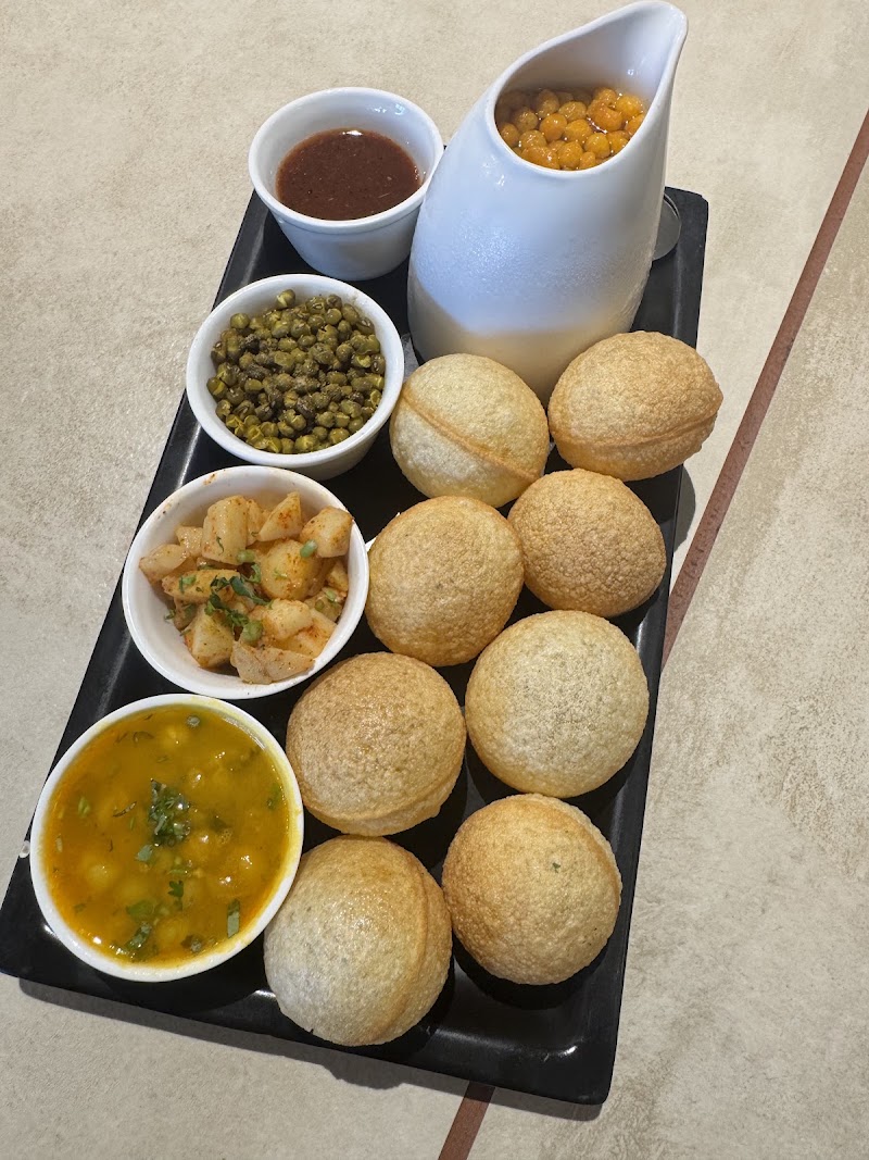 CREAM CENTRE Veg Restaurant - CREAM CENTRE Veg Restaurant 1st floor, Shiv Market, 1516, Vinoba Rd, next to Rajkamal Theatre, Devaraja Mohalla, Shivarampet, Mysuru, Karnataka 570001, India