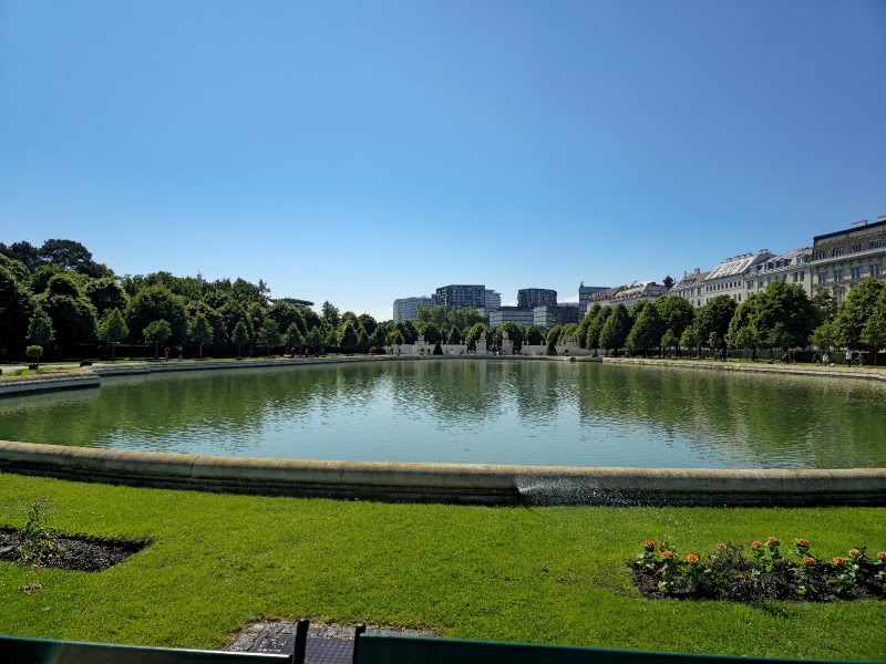Belvedere-Schlossgarten - Belvedere-Schlossgarten Prinz-Eugen-Straße 27, 1030 Wien, Austria