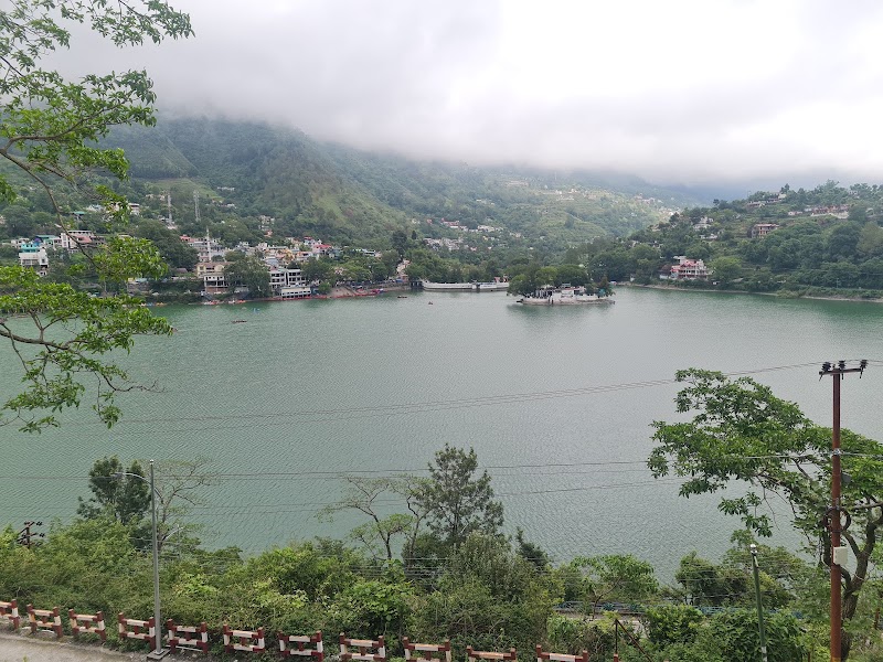 KMVN Tourist Rest House Bhimtal - KMVN Tourist Rest House Bhimtal TRH Bhimtal Rd, Bhimtal, Uttarakhand 263136, India
