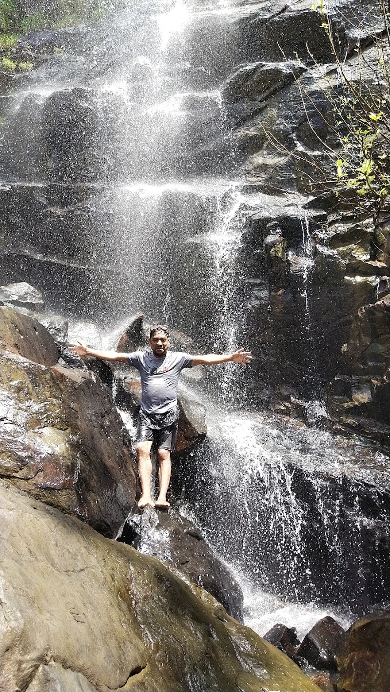Nagarda Waterfall - Nagarda Waterfall, 4RF8+G93, Bokramuda, Chhattisgarh 495687, India