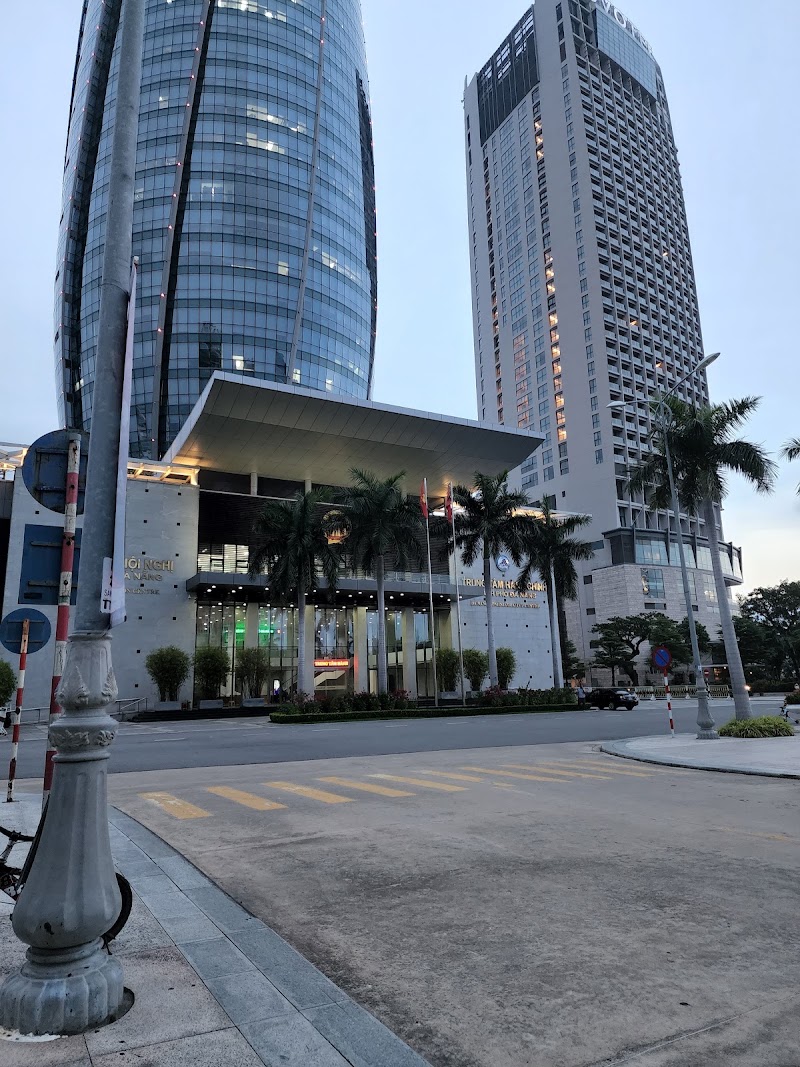 Đà Nẵng Administrative Centre - Đà Nẵng Administrative Centre 24 Trần Phú, Hải Châu, Đà Nẵng 550000, Vietnam