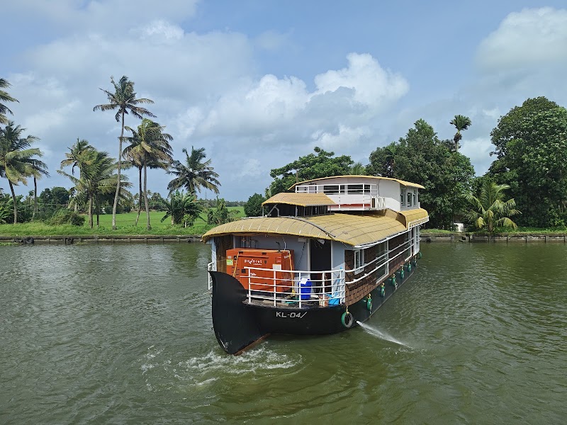 Trip Masterz India - Tour Operators - Trip Masterz India - Tour Operators, Room No.10/646, Bus Stop, Nambyaarkunnu Road, near Kudukki, Cheeral, Kudukki, Kerala 673595, India