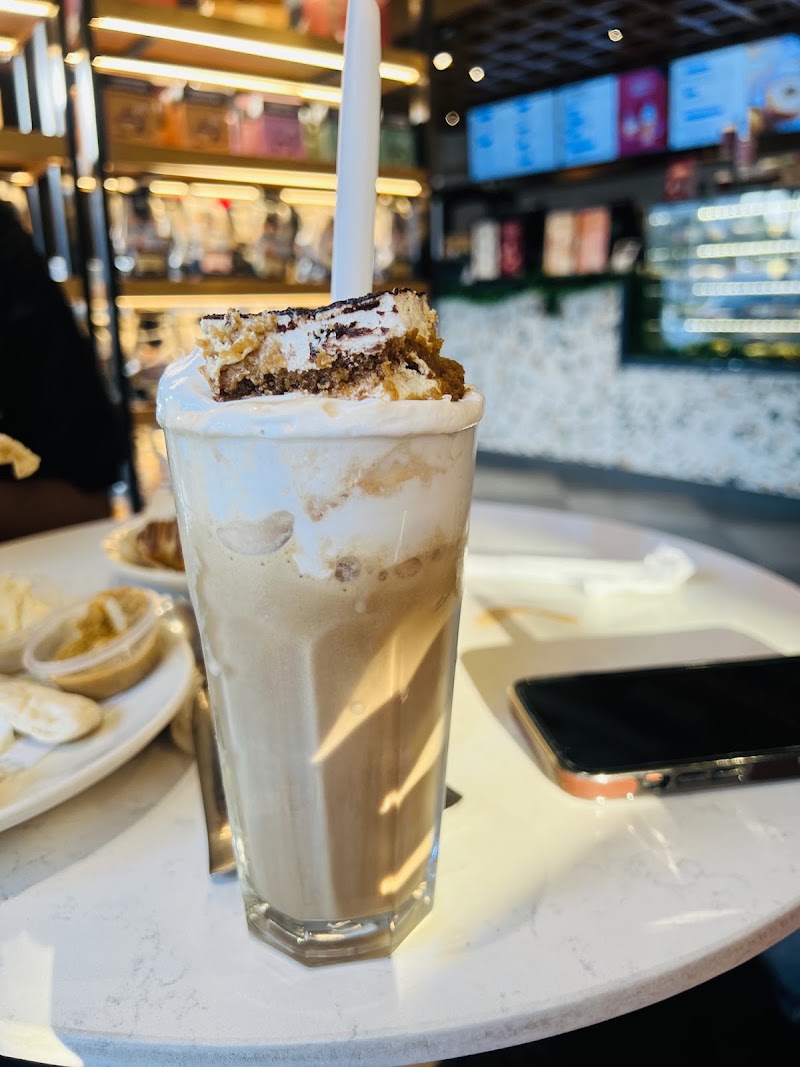 Third Wave Coffee - Third Wave Coffee, Syndicate No. 7/1, Sparsh Hospice for Palliati, 2002, Khajaguda - Nanakramguda Rd, next to Oakridge International School, Serilingampalle (M), Khajaguda, Telangana 500104, India