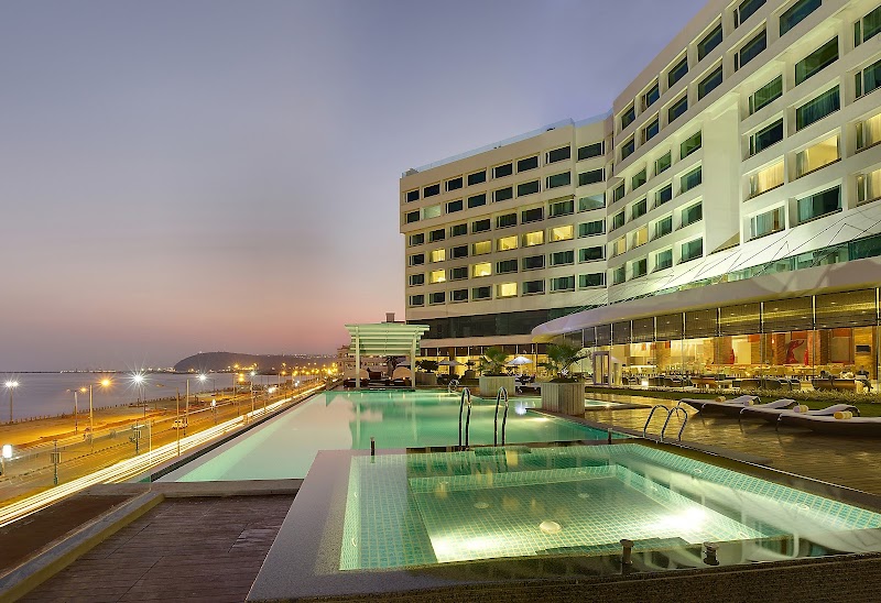 Novotel Visakhapatnam Varun Beach - Novotel Visakhapatnam Varun Beach, Beach Rd, Krishna Nagar, Maharani Peta, Visakhapatnam, Andhra Pradesh 530002, India