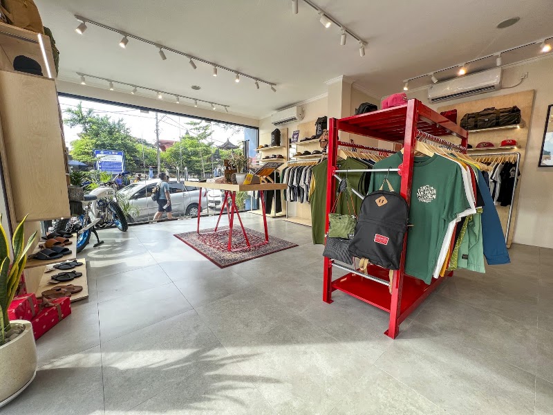 Deus Ex Machina - Sanur - Deus Ex Machina - Sanur, 87G7+G7P, Jl. Sanur Beach Street Walk, Sanur Kaja, Denpasar Selatan, Kota Denpasar, Bali 80228, Indonesia